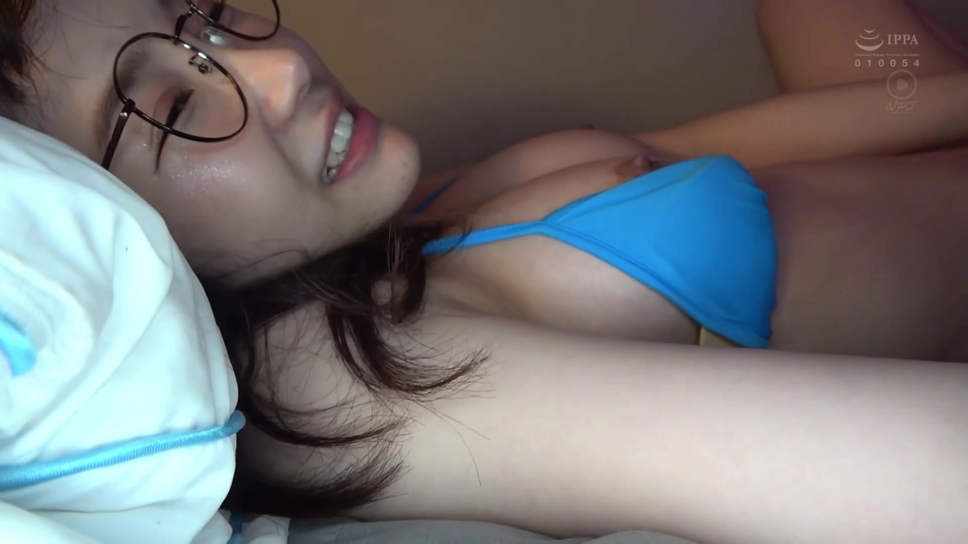 [NPJS-147] 【個撮】 担当ホストに貢ぎたくて、個撮に応募してきた裏垢女子。【破解】 - 4of5